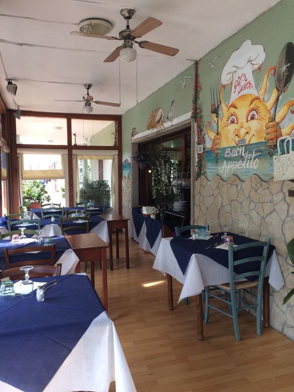 Gil'S Hotel オルビア エクステリア 写真